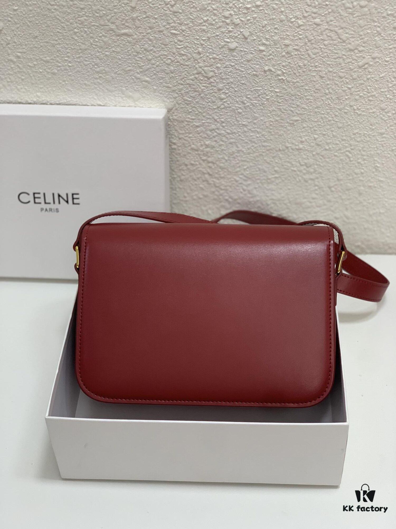 Celine Hand-Rubbed Grain Calfskin Triumph Arch Bag