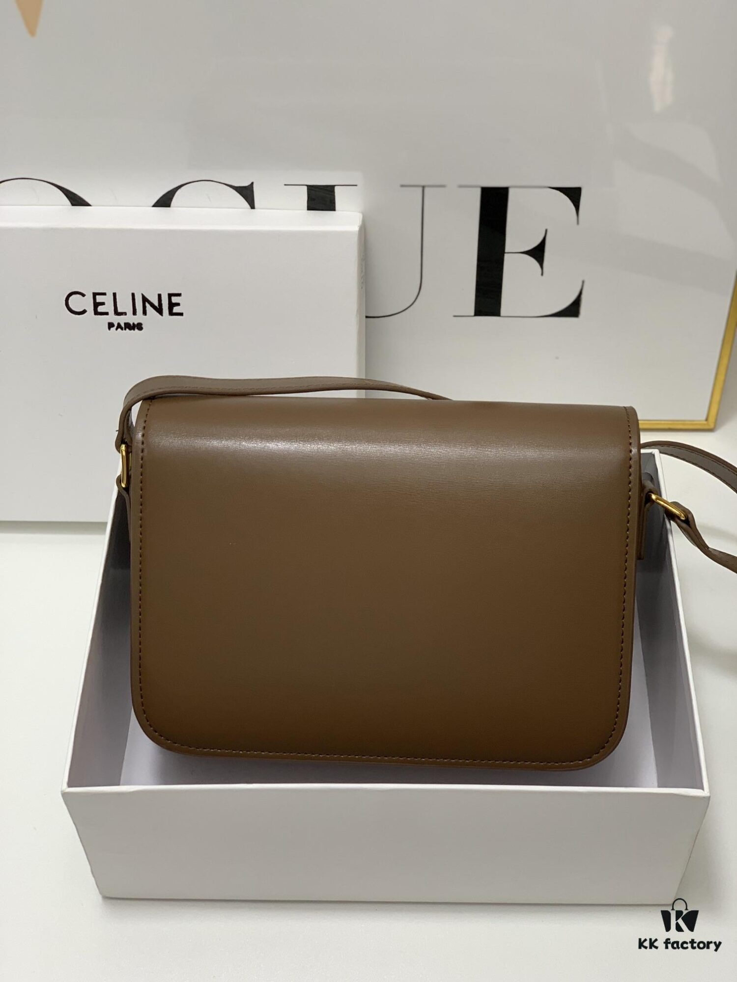 Celine Hand-Rubbed Grain Calfskin Triumph Arch Bag