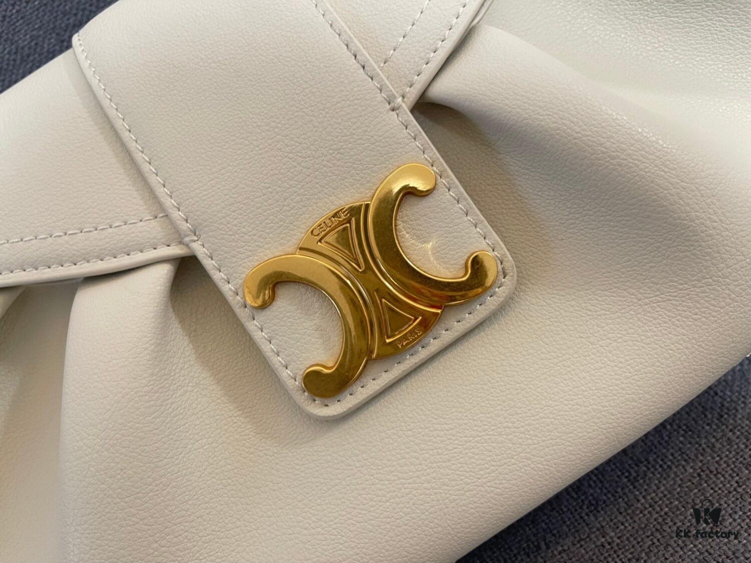 New Arrival A CELINE Spring/Summer Collection Polly Bag