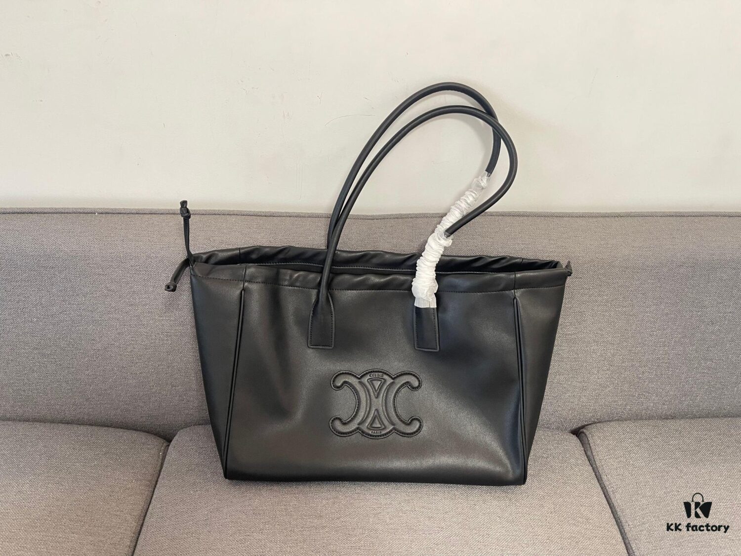 6930abbb6e68136f4d9acd5d CELINE CABAS TRIOMPHE Large Drawstring Tote Bag in Soft Leather
