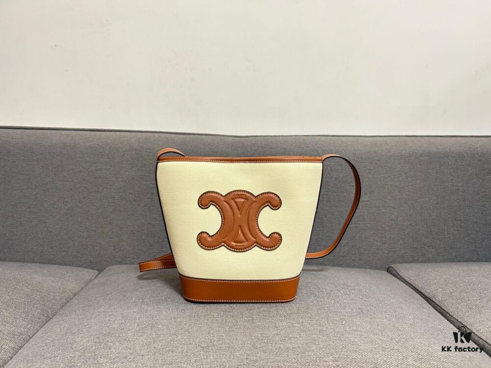 6930abd86e68136f4d9acd89 CELINE Spring Summer New Arrival CUIR Bucket Bag with Arc de Triomphe 3D Logo, Sophisticated and Mature Design