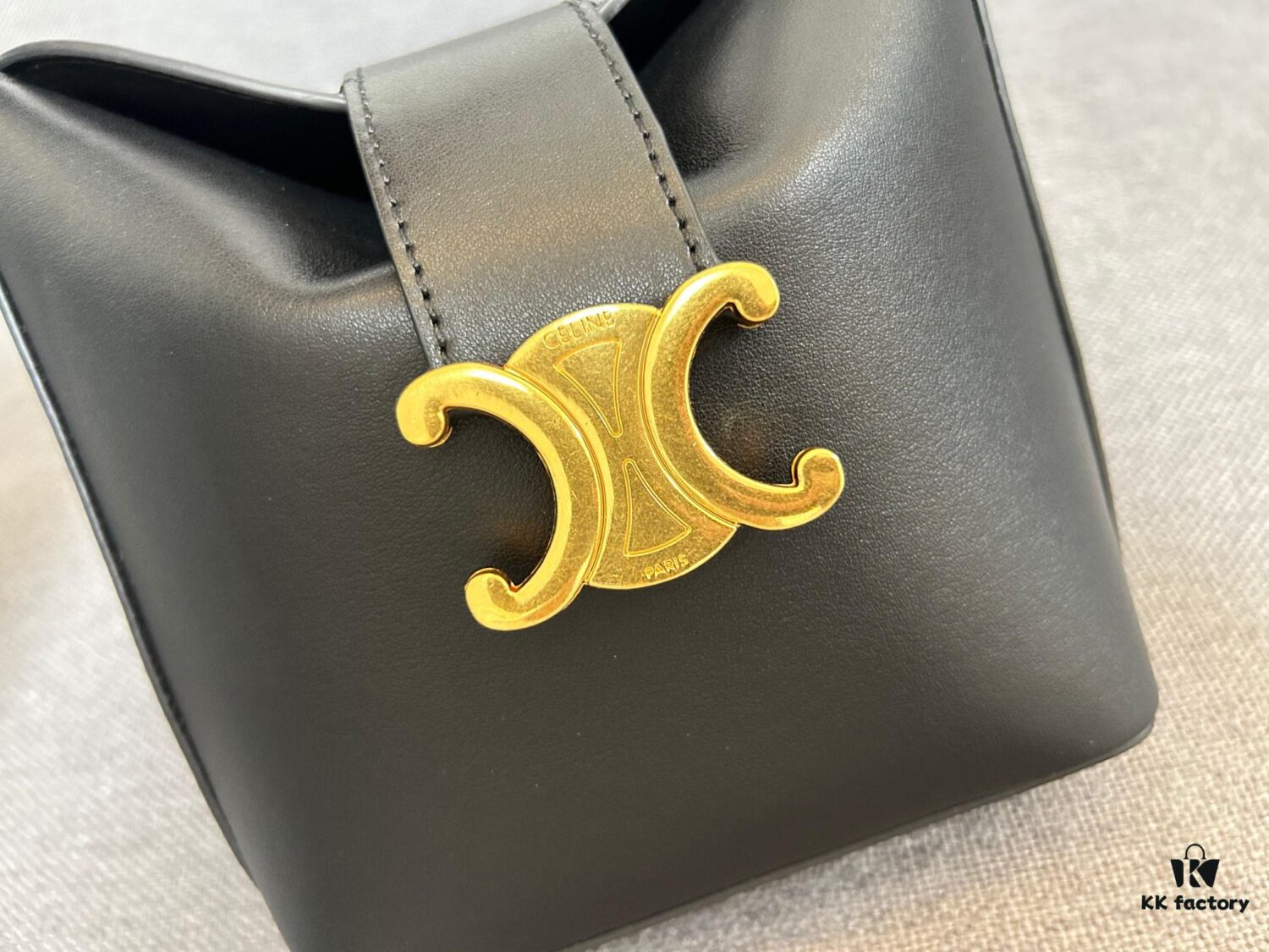 6930abe66e68136f4d9acda2 CELINE New Fries Bag, Smooth PVC Cowhide Two Styles, Original Hardware, Exquisitely Compact Design, Handheld or Crossbody, Holds Small Items, Stunning Look