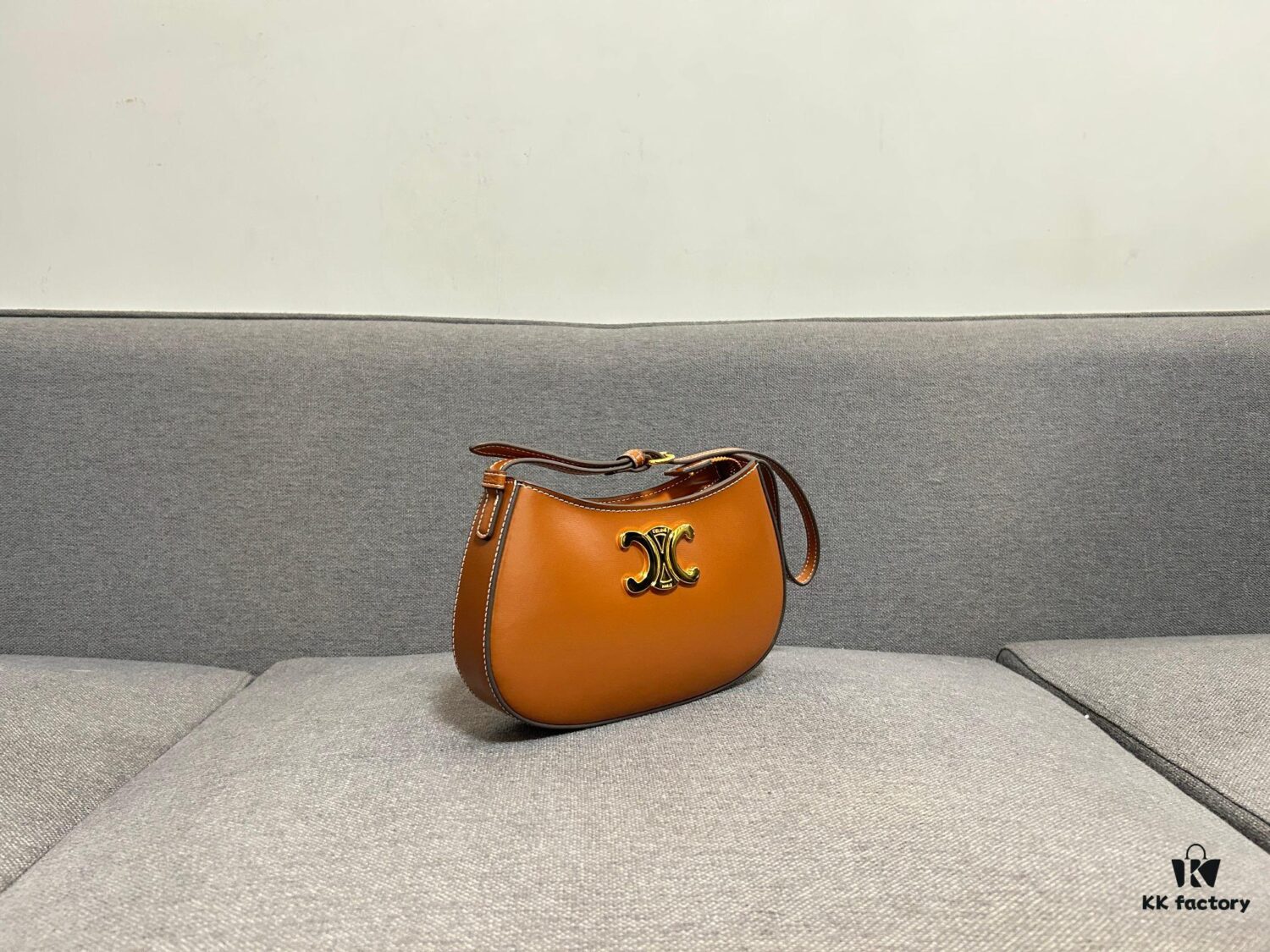 6930abf16e68136f4d9acdb8 CELINE Triumph Arch TILLY Logo-Print Leather Handbag