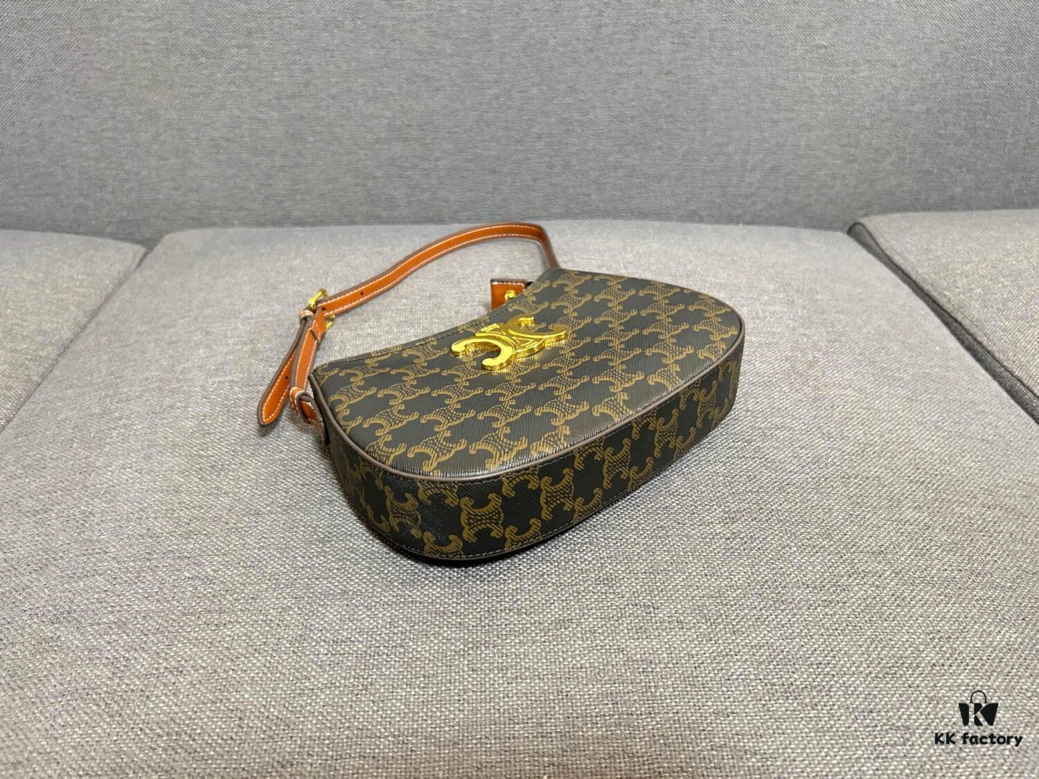 6930abf86e68136f4d9acdc2 CELINE Triumph Arch TILLY Logo-Print Leather Handbag