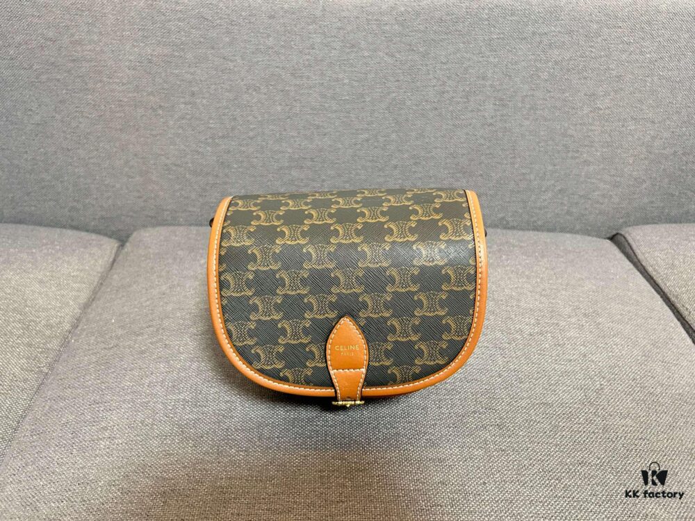 6930ac076e68136f4d9acddb CELINE FOLCO Retro Style Crossbody Bag, Fashionable and Streetwise with Iconic Simplicity