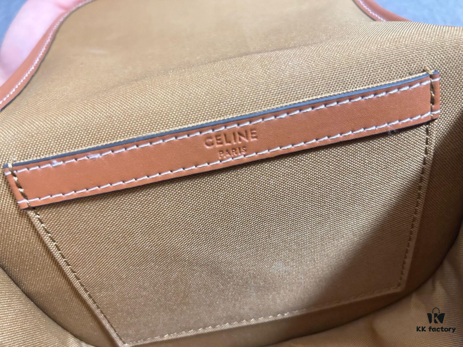 6930ac0b6e68136f4d9acde0 CELINE FOLCO Retro Style Crossbody Bag, Fashionable and Streetwise with Iconic Simplicity