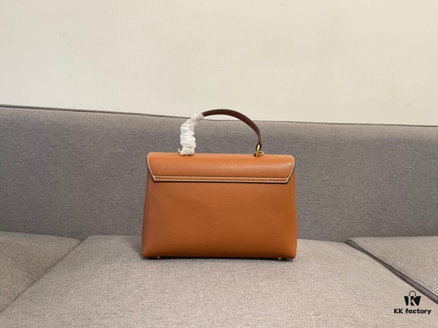 6930ac336e68136f4d9ace23 New Arrival CELINE Arc de Triomphe Kelly Bag, 8018#, Size: 25.5x18.5x10