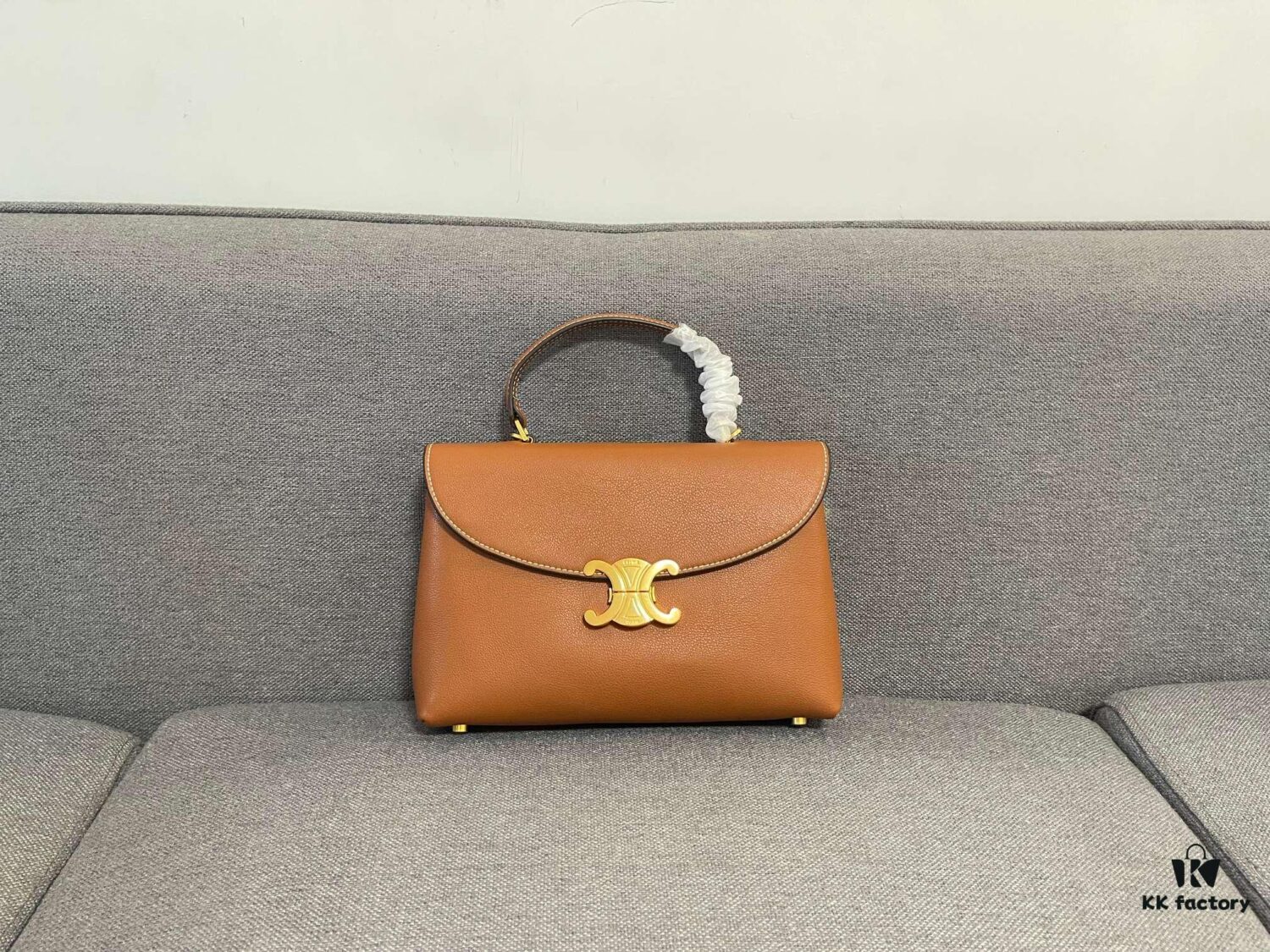 6930ac346e68136f4d9ace24 New Arrival CELINE Arc de Triomphe Kelly Bag, 8018#, Size: 25.5x18.5x10
