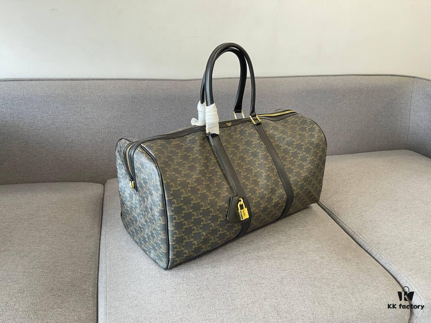 6930ac4a6e68136f4d9ace49 Celine Vintage Travel Bag – Timeless Archlight Monogram Design with Lightweight, Spacious Build