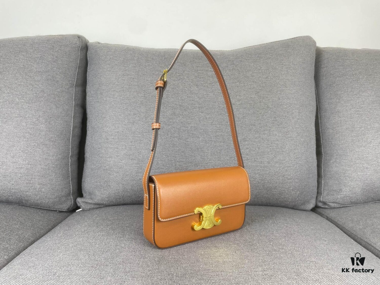 6930ac5e6e68136f4d9ace6c CELINE Triomphe Archway Underarm Bag - Limited Spring/Summer Edition
