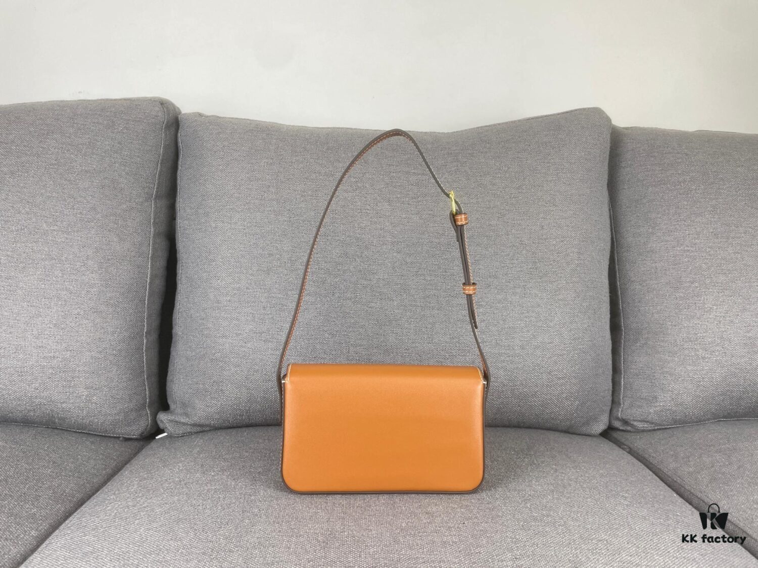 6930ac5e6e68136f4d9ace6d CELINE Triomphe Archway Underarm Bag - Limited Spring/Summer Edition