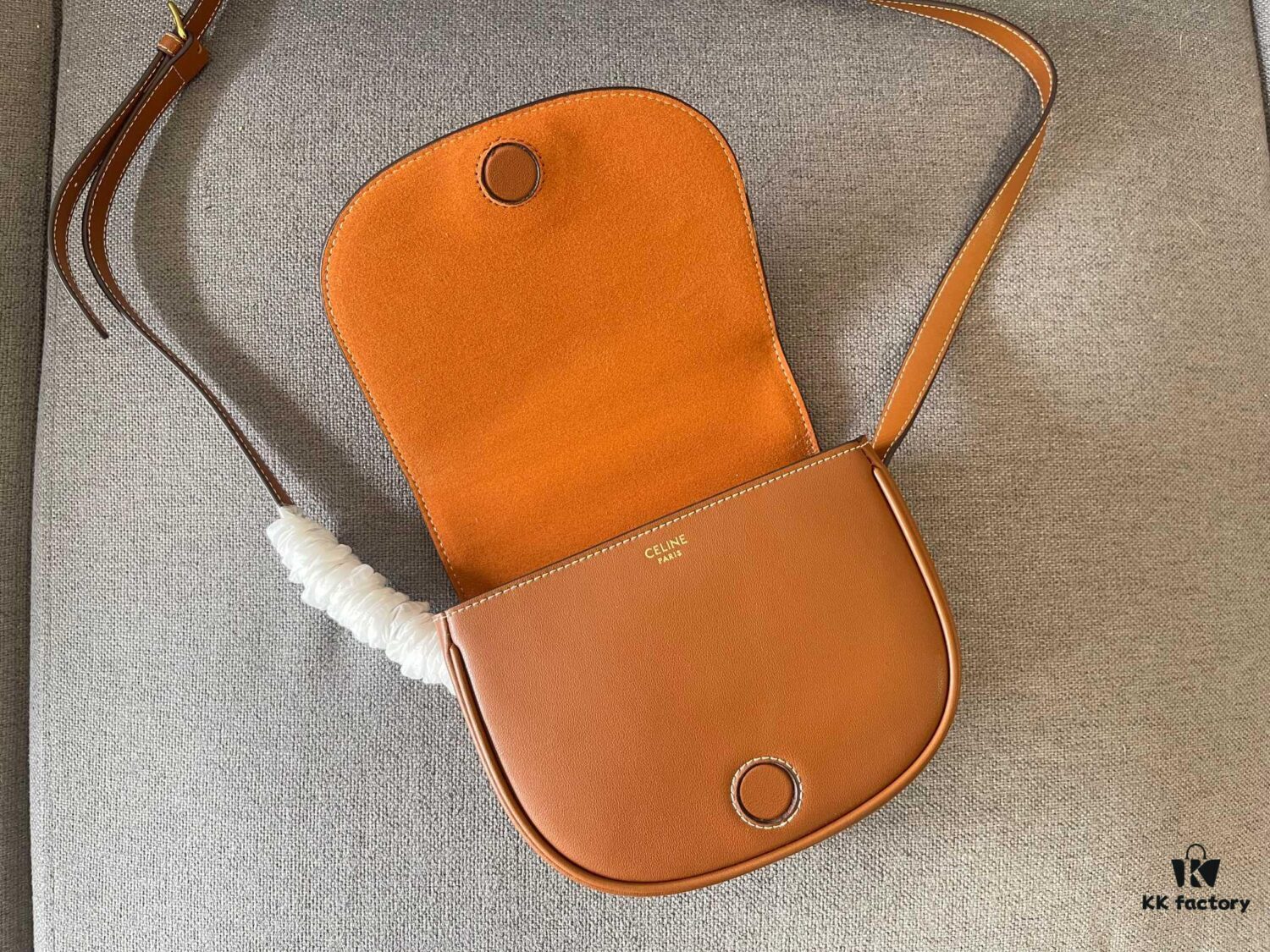 6930ac936e68136f4d9acec3 CELINE FOLCO Saddle Bag - New Arrival