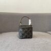 6930acae6e68136f4d9acef1 CELINE | New BOX TRIOMPHE Elegant Retro Bag with Iconic Triumph Arch Logo Closure