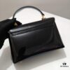 6930ace16e68136f4d9acf4f Upgraded Small Size Release Celine 2024 New Triumph Arch Handbag Patent Leather