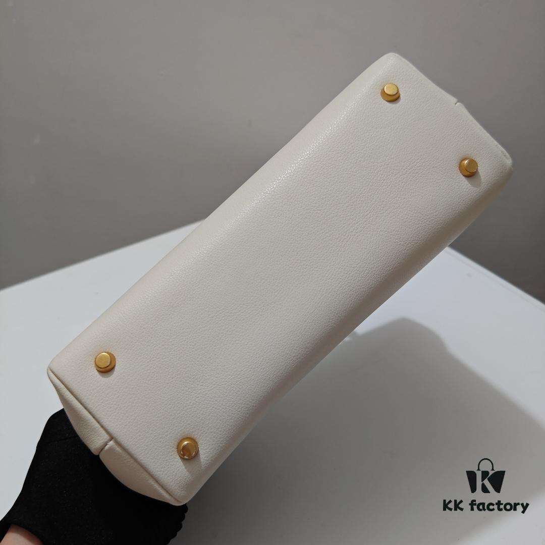 Litchi-Texture Cowhide Celine 2024 New Archival Handbag, Large Size 25cm