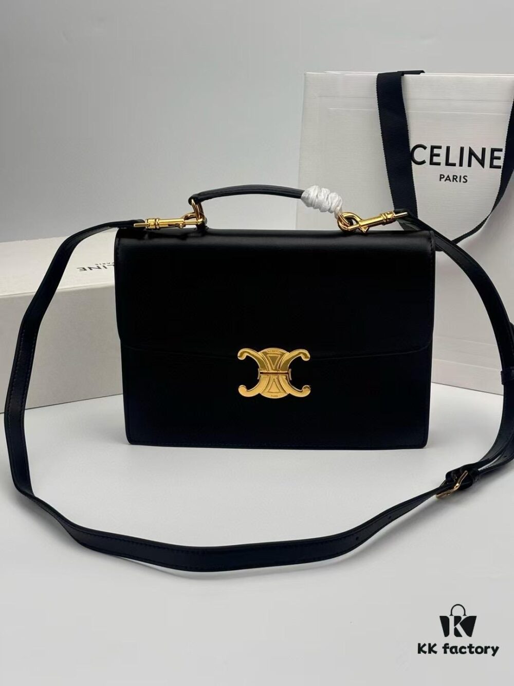 6930ad596e68136f4d9ad04c Top Quality Original 2025 New Celine Men's Leather Messenger Bag