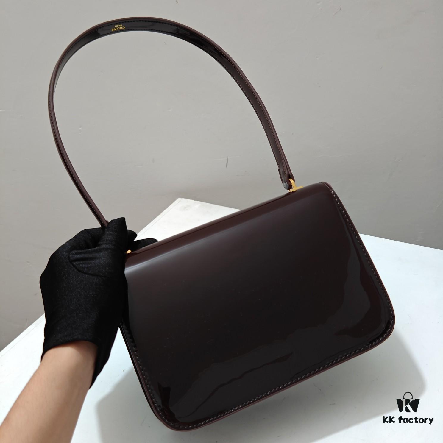 Celine 2024 Fall/Winter New Arrival GARANCE - Minimalist Elegance in Smooth Calfskin