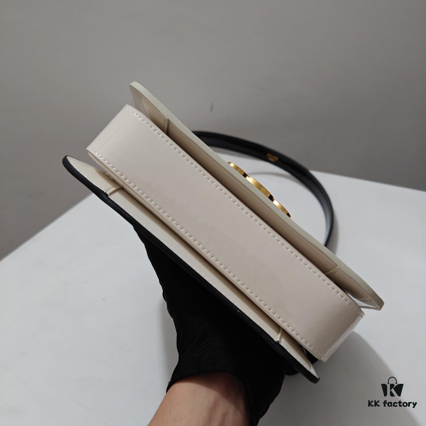 6930ad786e68136f4d9ad091 Celine 2024 Autumn/Winter New Arrival GARANCE – Timeless Elegance in Glossy Patent Leather