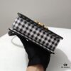 6930ad866e68136f4d9ad0b2 Celine 2024 Autumn/Winter New Arrival GARANCE