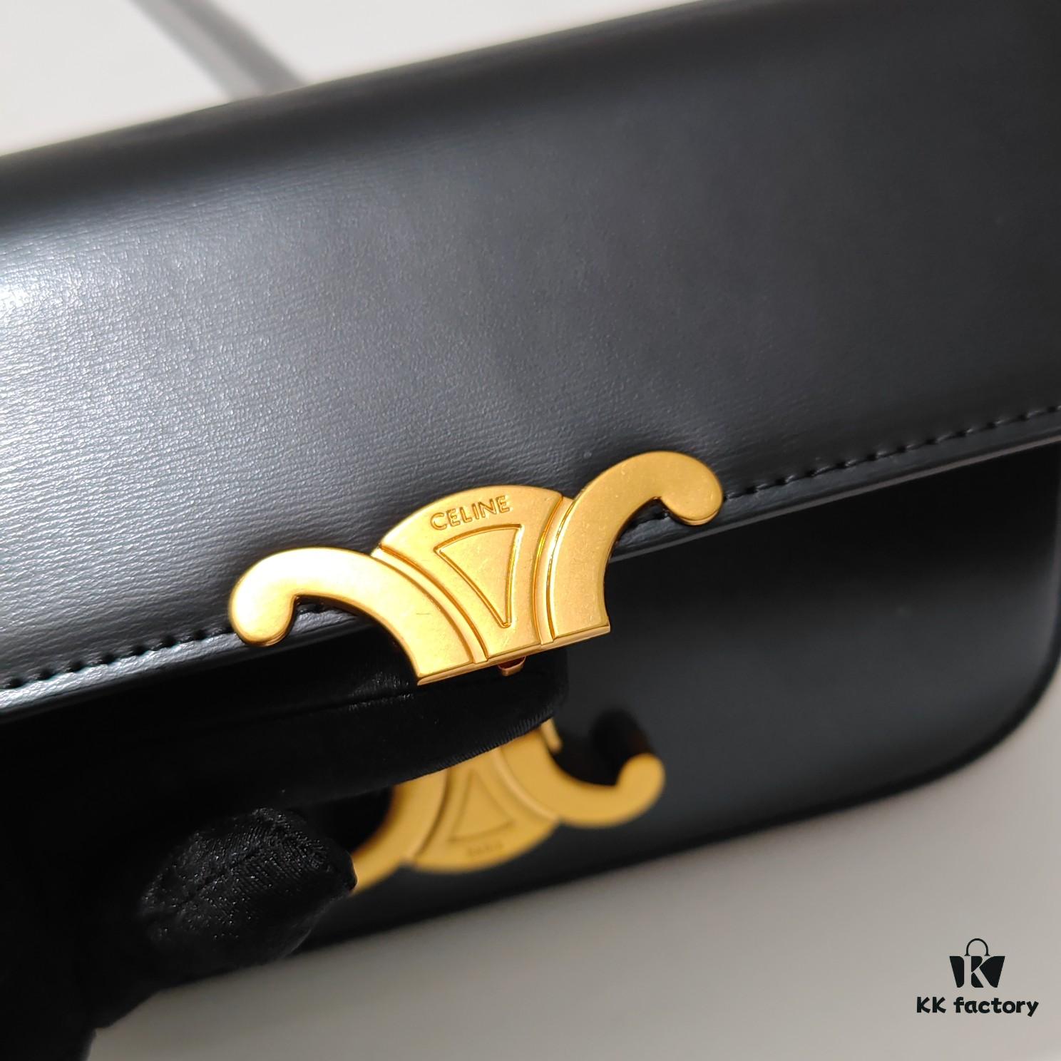 Top Quality Original Celine Triomphe Classic Crossbody Bag, Veined Calfskin Leather, Can Be Carried Underarm, by Hand or Crossbody, Perfect Match in Design and Color, Elegant 3D Structure