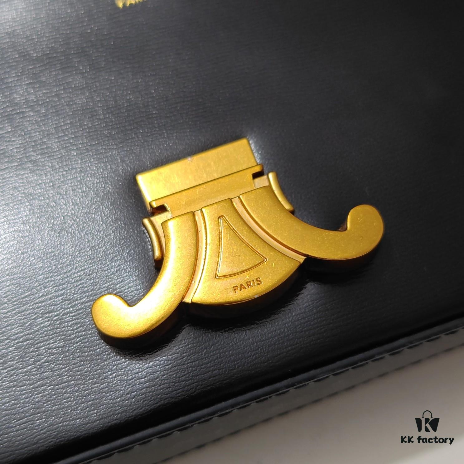 Top Quality Original Celine Triomphe Classic Crossbody Bag, Veined Calfskin Leather, Can Be Carried Underarm, by Hand or Crossbody, Perfect Match in Design and Color, Elegant 3D Structure