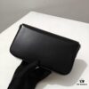 6930adb16e68136f4d9ad112 Top Quality Original Celine Triomphe Classic Crossbody Bag, Veined Calfskin Leather, Can Be Carried Underarm, by Hand or Crossbody
