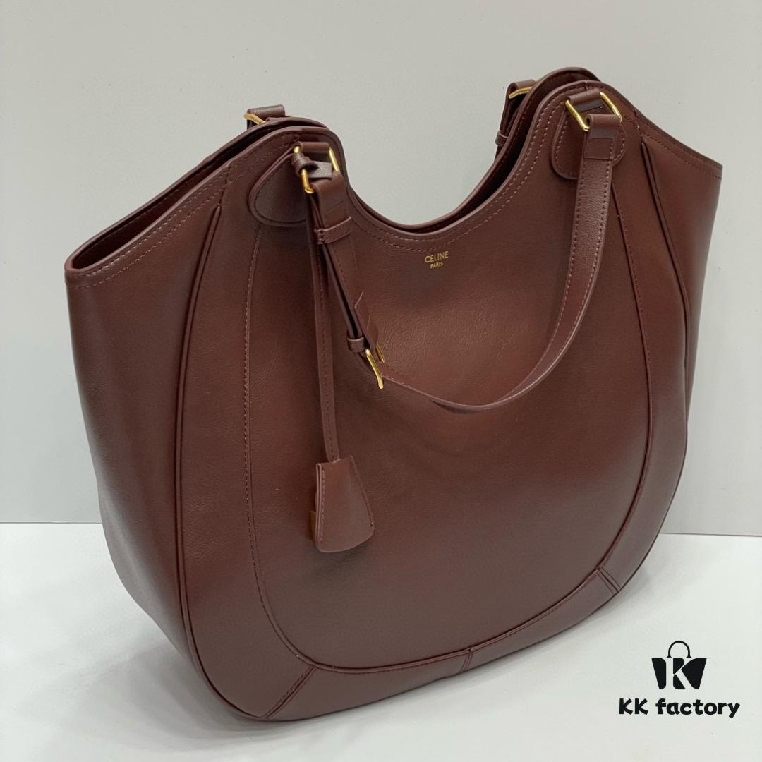 6930add96e68136f4d9ad164 Celine New Arrival Tote Alice Hobo - A Perfect Blend of Vintage and Modern Elegance