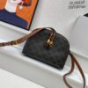 6930aded6e68136f4d9ad18f CELINE New Arrival Shell Bag, Zipper Closure, Shoulder Crossbody