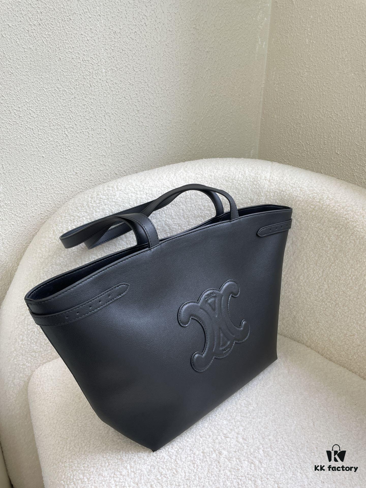 6930adfe6e68136f4d9ad1ab CELINE | CABAS ANAÏS Grainy Calfskin Leather Handbag
