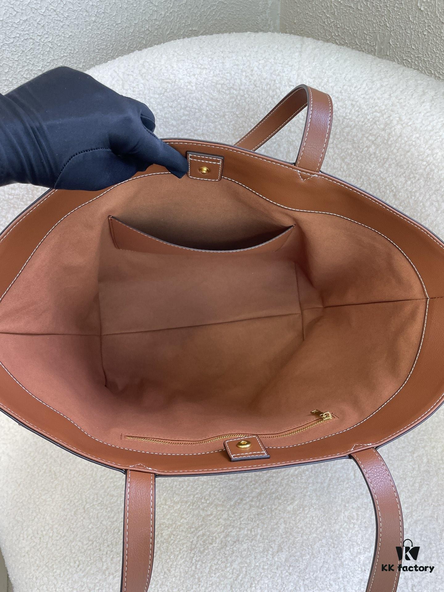 6930ae0c6e68136f4d9ad1c1 CELINE | CABAS ANAÏS Grainy Calfskin Leather Handbag