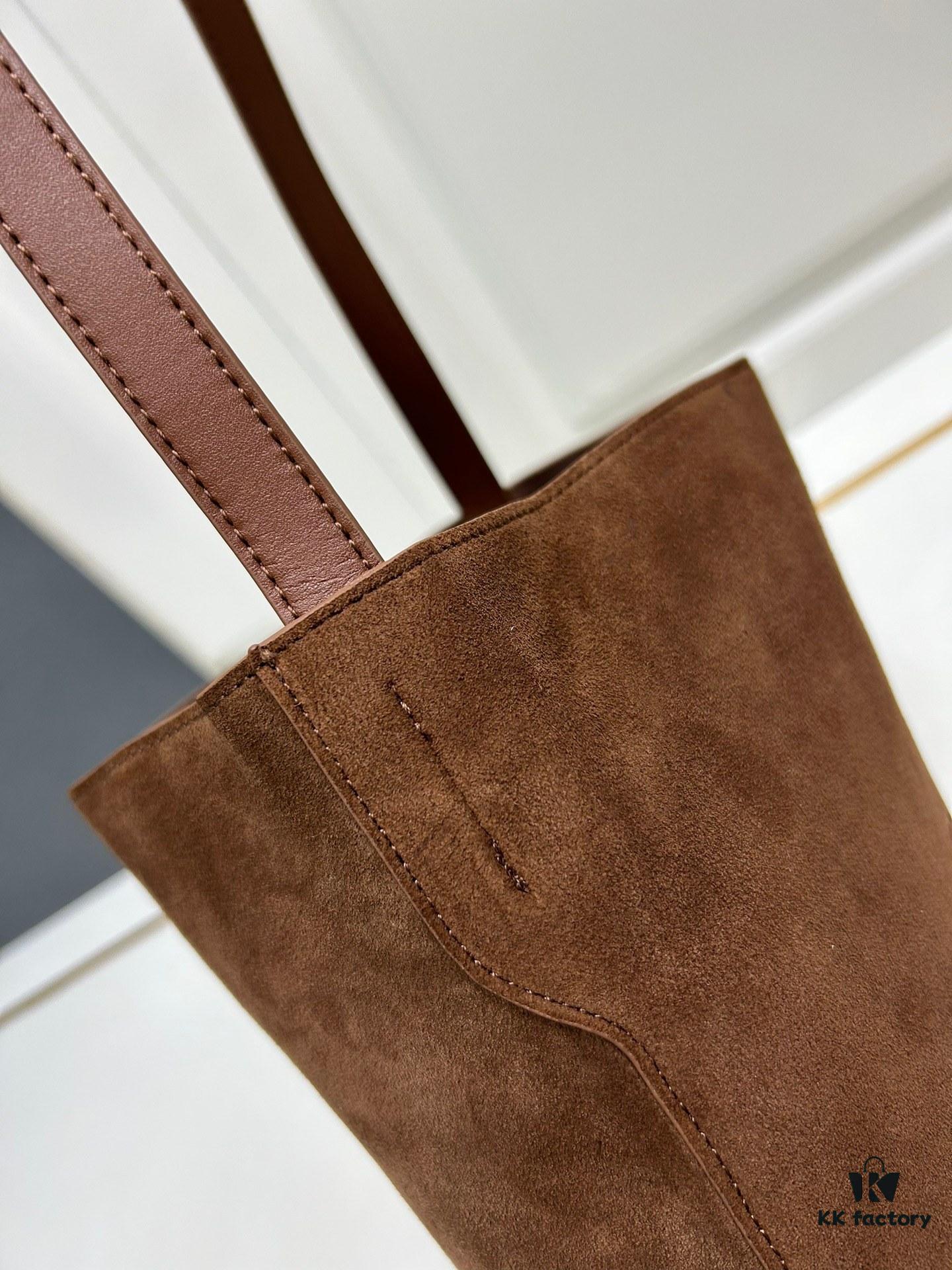 6930ae196e68136f4d9ad1d7 Upgraded Release 💯💯 Celine Fall/Winter New Arrival Suede Soft Cowhide Underarm Bag Size 30*27*10.5 Adjustable Shoulder Strap