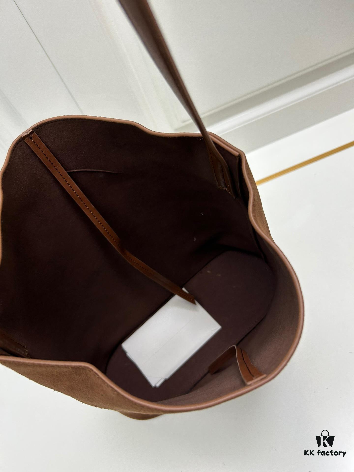 6930ae1b6e68136f4d9ad1db Upgraded Release 💯💯 Celine Fall/Winter New Arrival Suede Soft Cowhide Underarm Bag Size 30*27*10.5 Adjustable Shoulder Strap