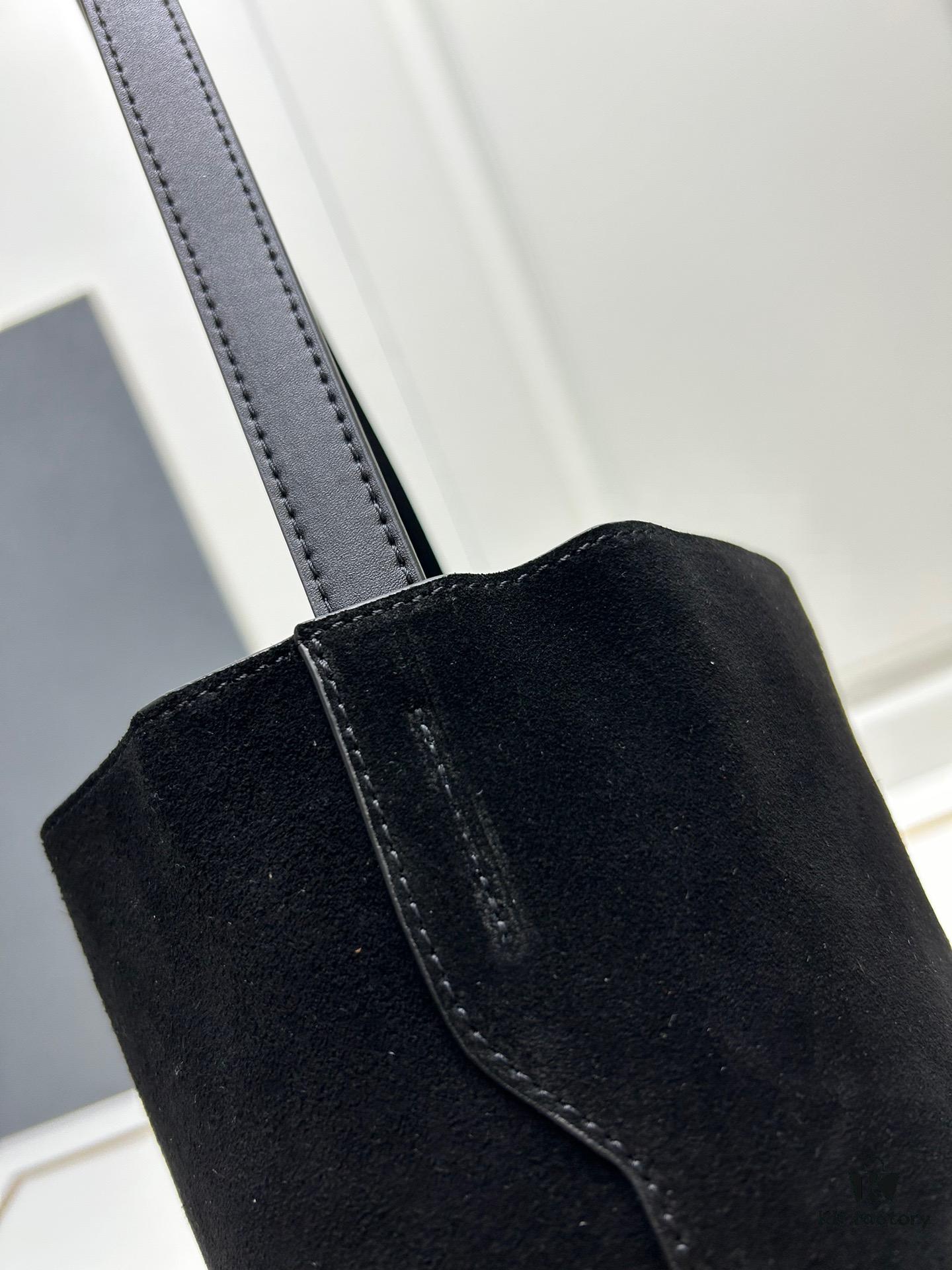 6930ae1e6e68136f4d9ad1e1 Upgraded Release Celine Fall/Winter New Arrival Suede Soft Cowhide Underarm Bag Size 30*27*10.5 Adjustable Shoulder Strap