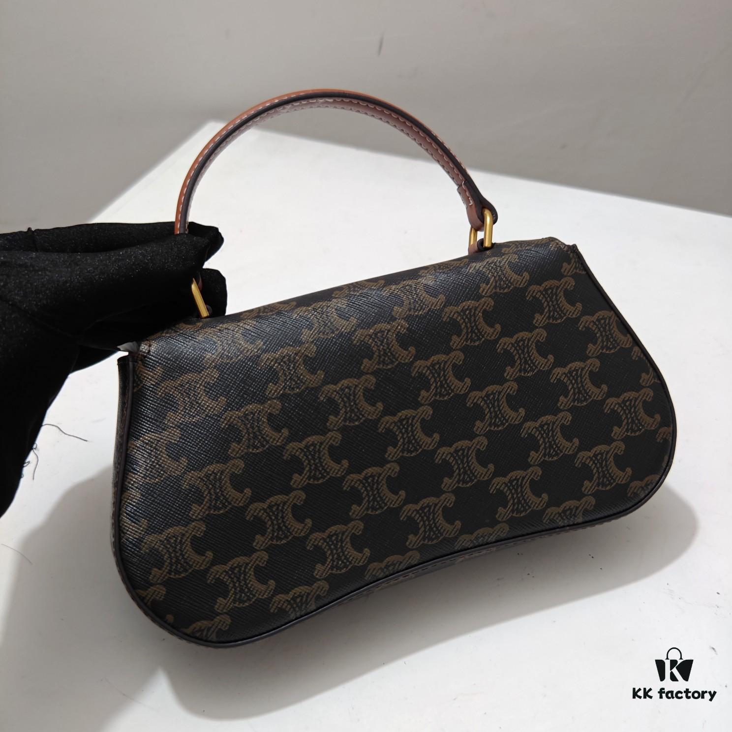 Celine TEEN LOLA Shiny Cowhide Leather Handbag Latest Version