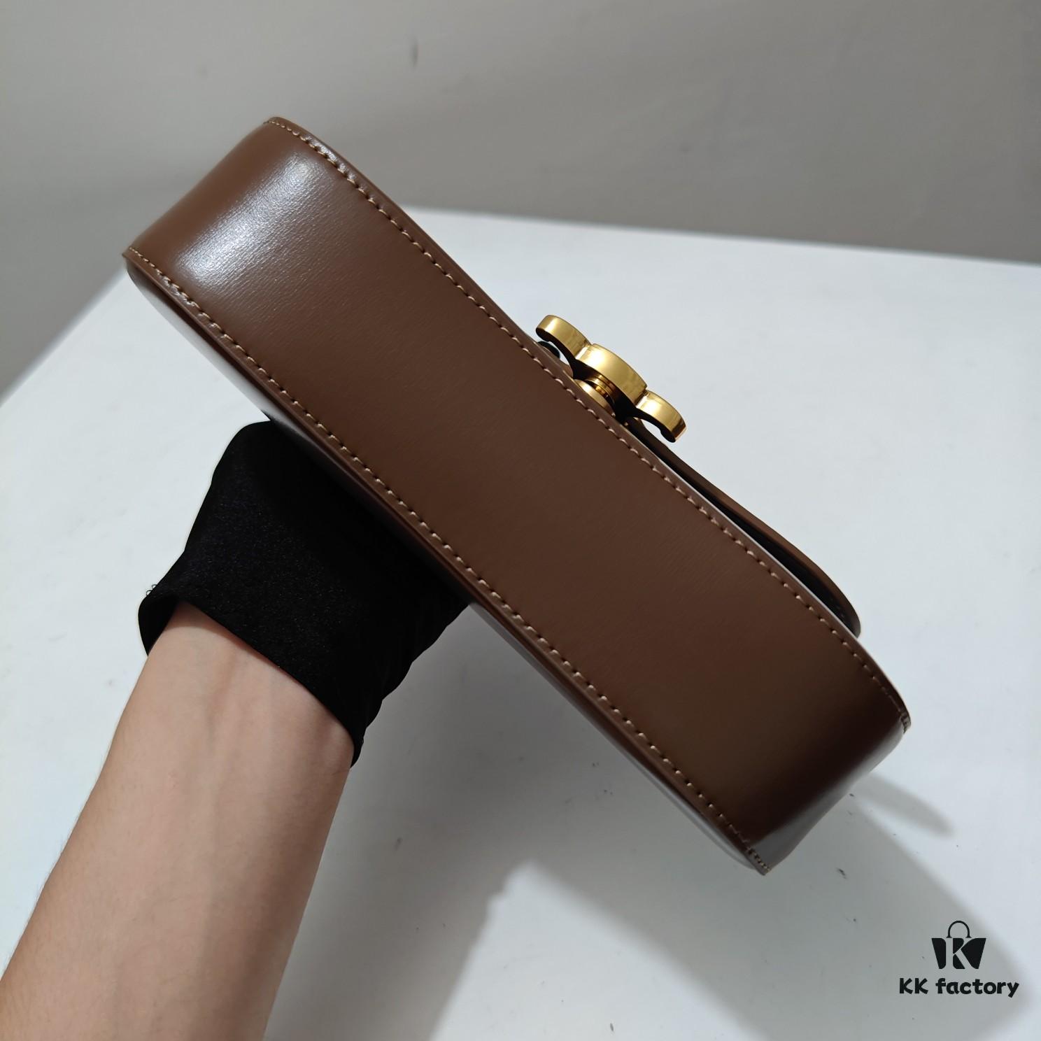 Top Quality Original Version Celine Latest TEEN LOLA Shiny Cowhide Leather Handbag