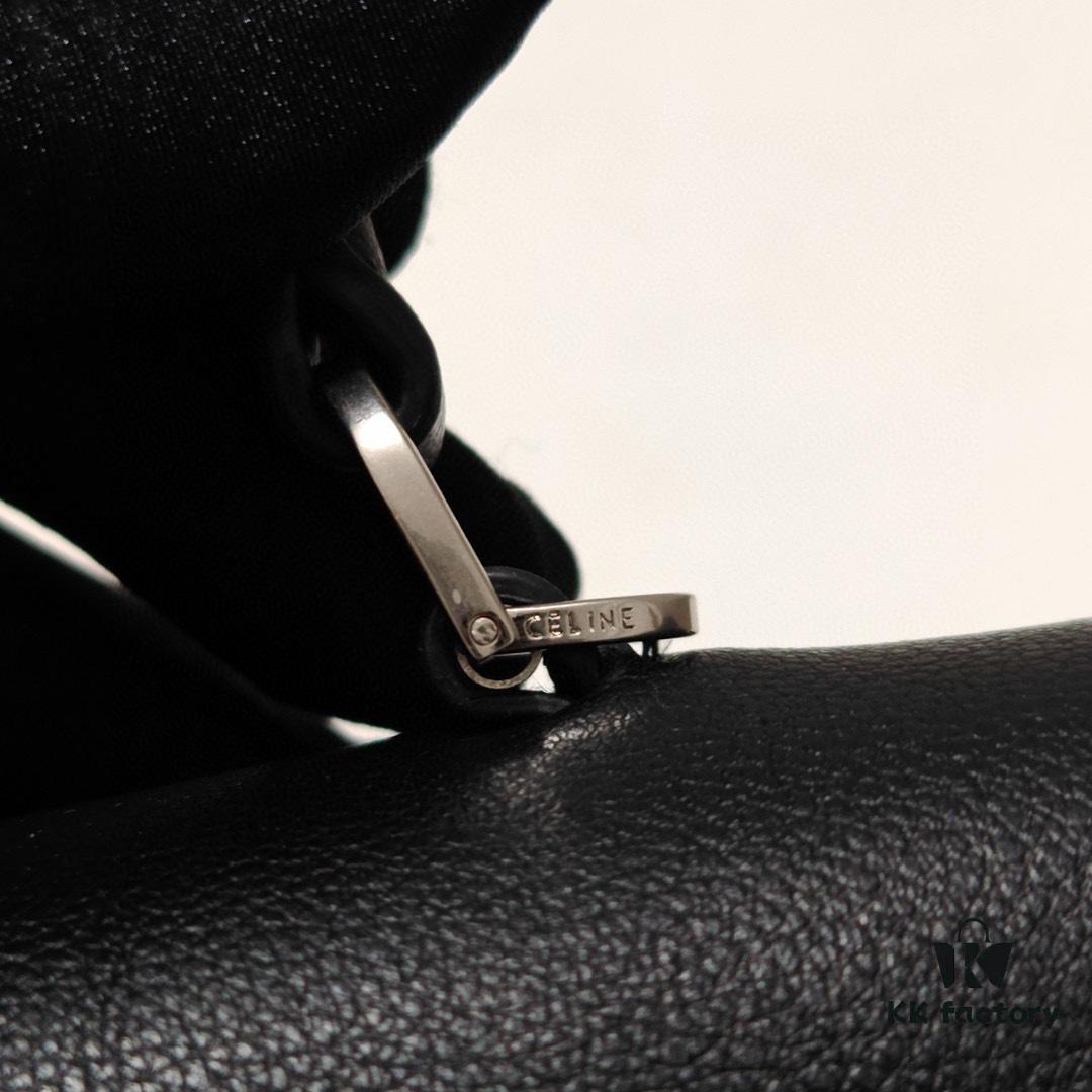 Top-Grade Cowhide, Crinkle Grain Leather, Celine 2024 New Arrival Arc Triomphe Bag, Minimalist and Elegant Design in Large Size 25cm
