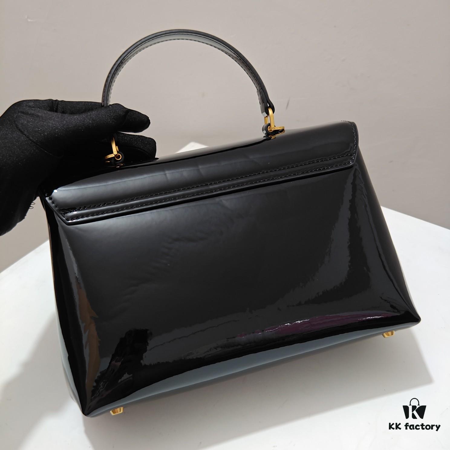 6930ae4f6e68136f4d9ad241 Top-Grade Cowhide New Style Patent Leather Celine 2024 Avant Bag Large 25cm