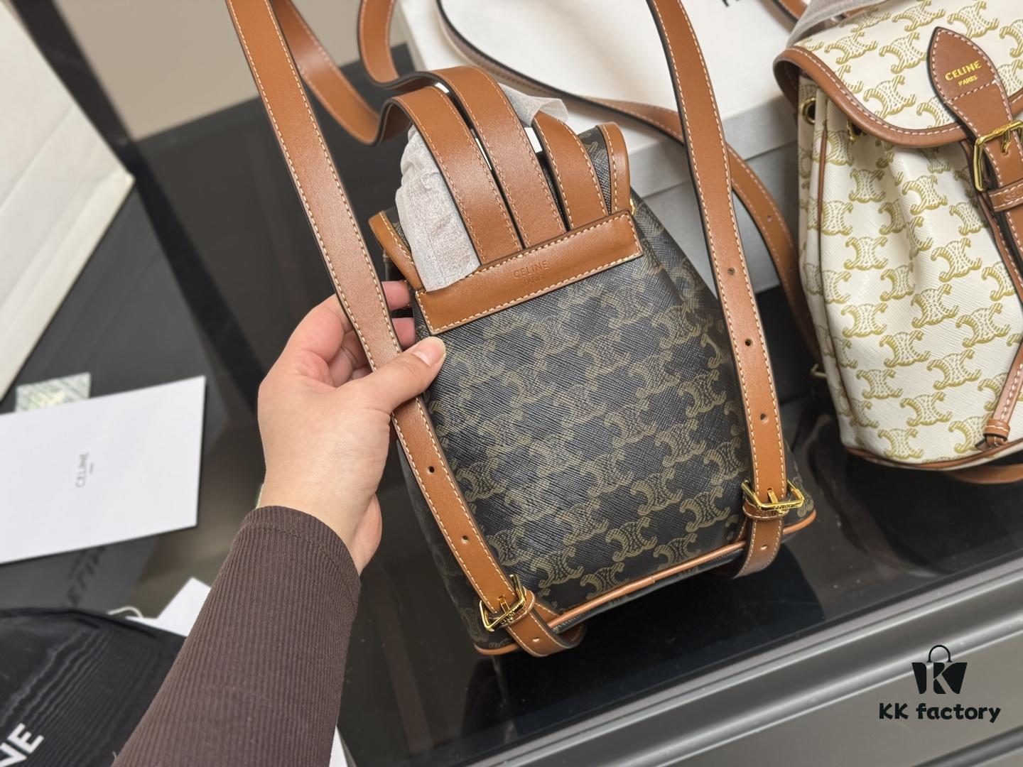 6930ae5e6e68136f4d9ad25d Celine Leather Backpack in Cowhide - Large Size