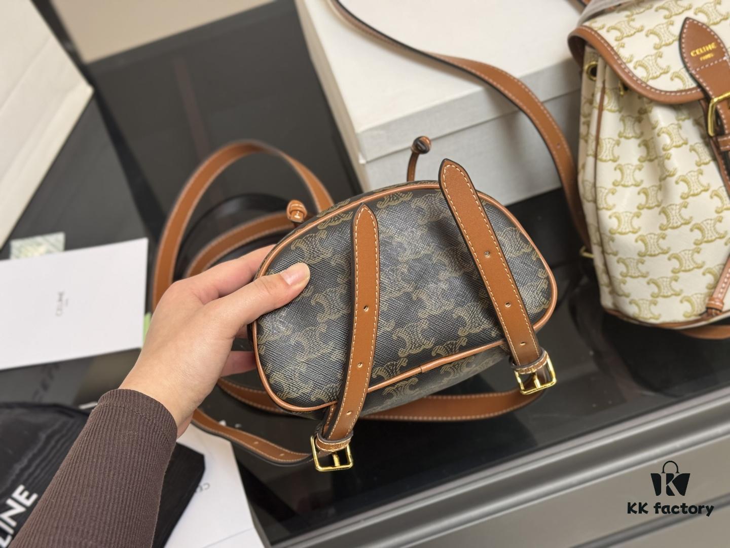 6930ae5f6e68136f4d9ad25f Celine Leather Backpack in Cowhide - Large Size