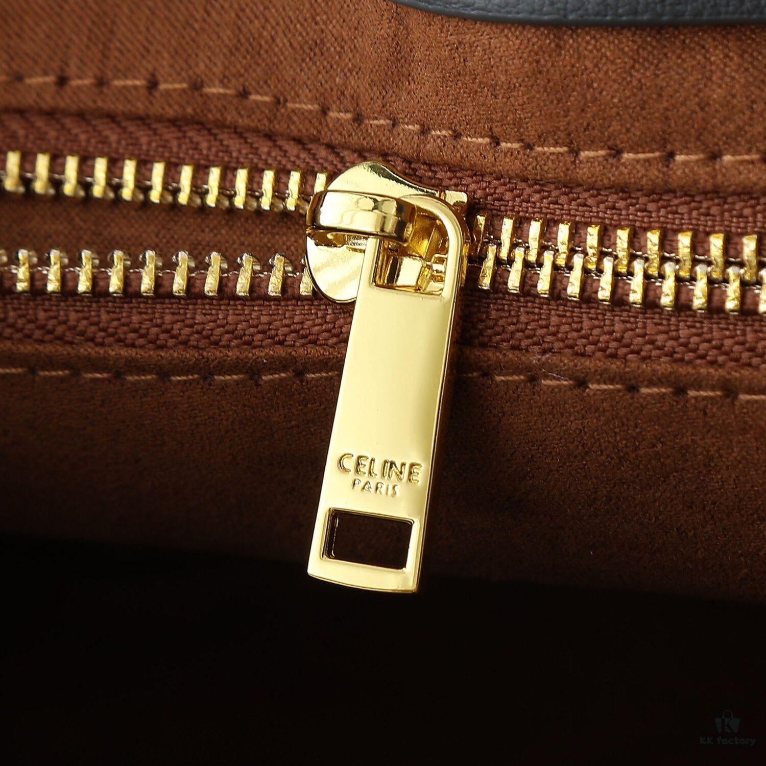6930ae856e68136f4d9ad28f Celine Arch tote bag