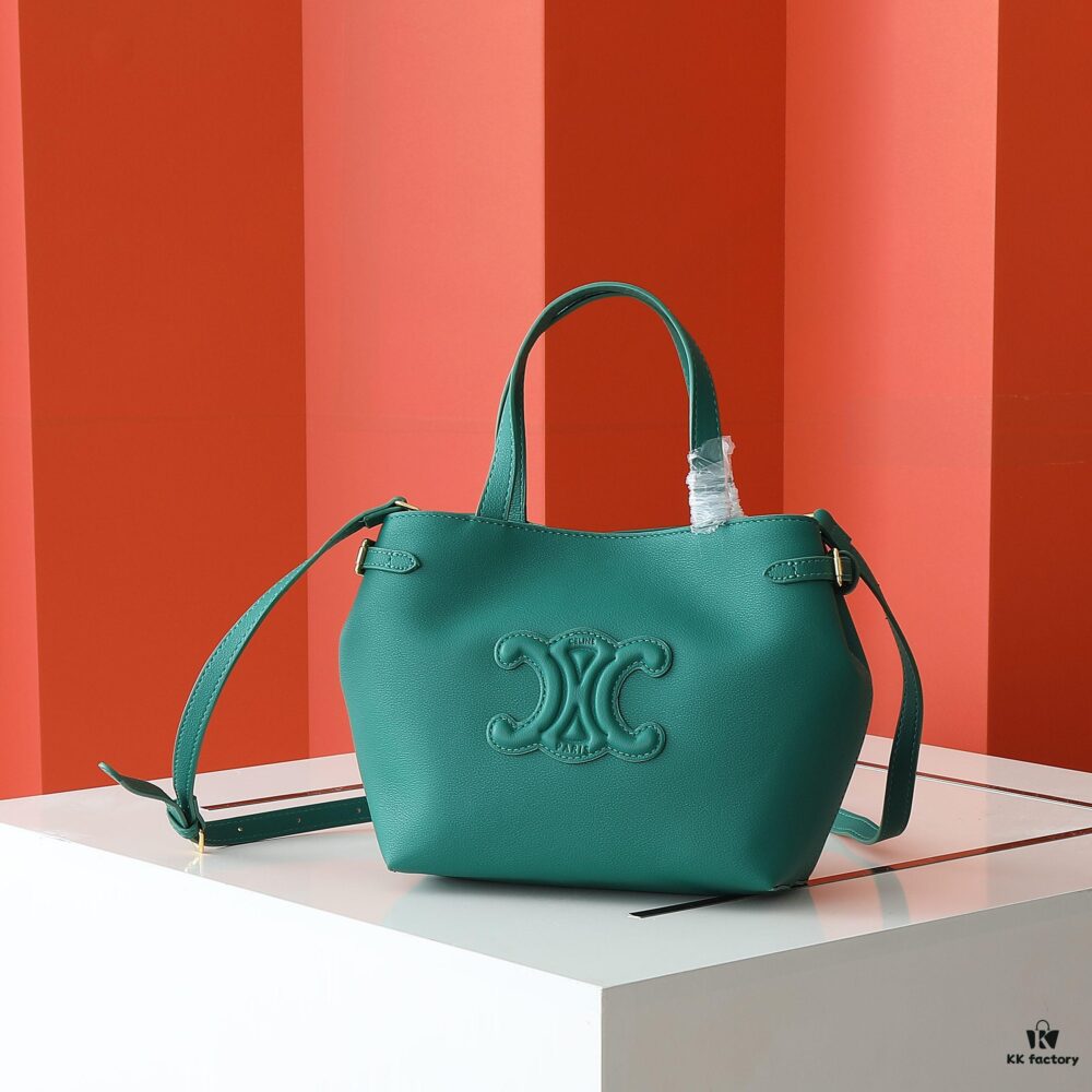 6930ae8f6e68136f4d9ad29e Celine Arch tote bag