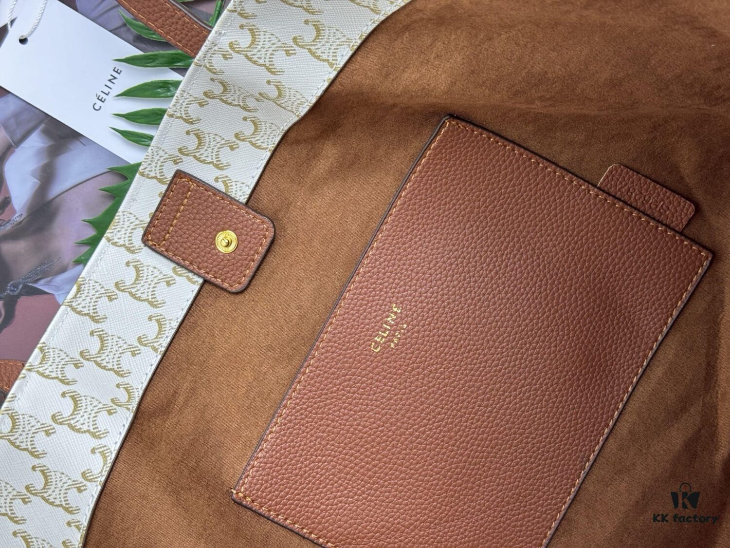 6930aebd6e68136f4d9ad2e4 Celine Shopping Tote 🛍️, Imported Crinkled Leather, Fashionable and Versatile, Must-Have Item for Trendsetters
