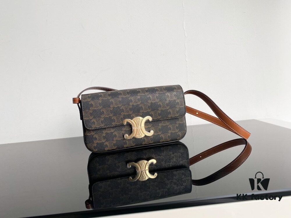 6930af0c6e68136f4d9ad361 CELINE 2024 Spring-Summer New Arrival TRIOMPHE Logo Printed Cowhide Leather Shoulder Bag, Triumph Armpit Bag, Cowhide Trim, Lambskin Lining, Interior Flat Pocket, Adjustable Leather Shoulder Strap (Length: 20cm)
