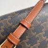 6930af116e68136f4d9ad36b CELINE 2024 Spring-Summer New Arrival TRIOMPHE Logo Printed Cowhide Leather Shoulder Bag, Triumph Armpit Bag, Cowhide Trim, Lambskin Lining, Interior Flat Pocket, Adjustable Leather Shoulder Strap (Length: 20cm)