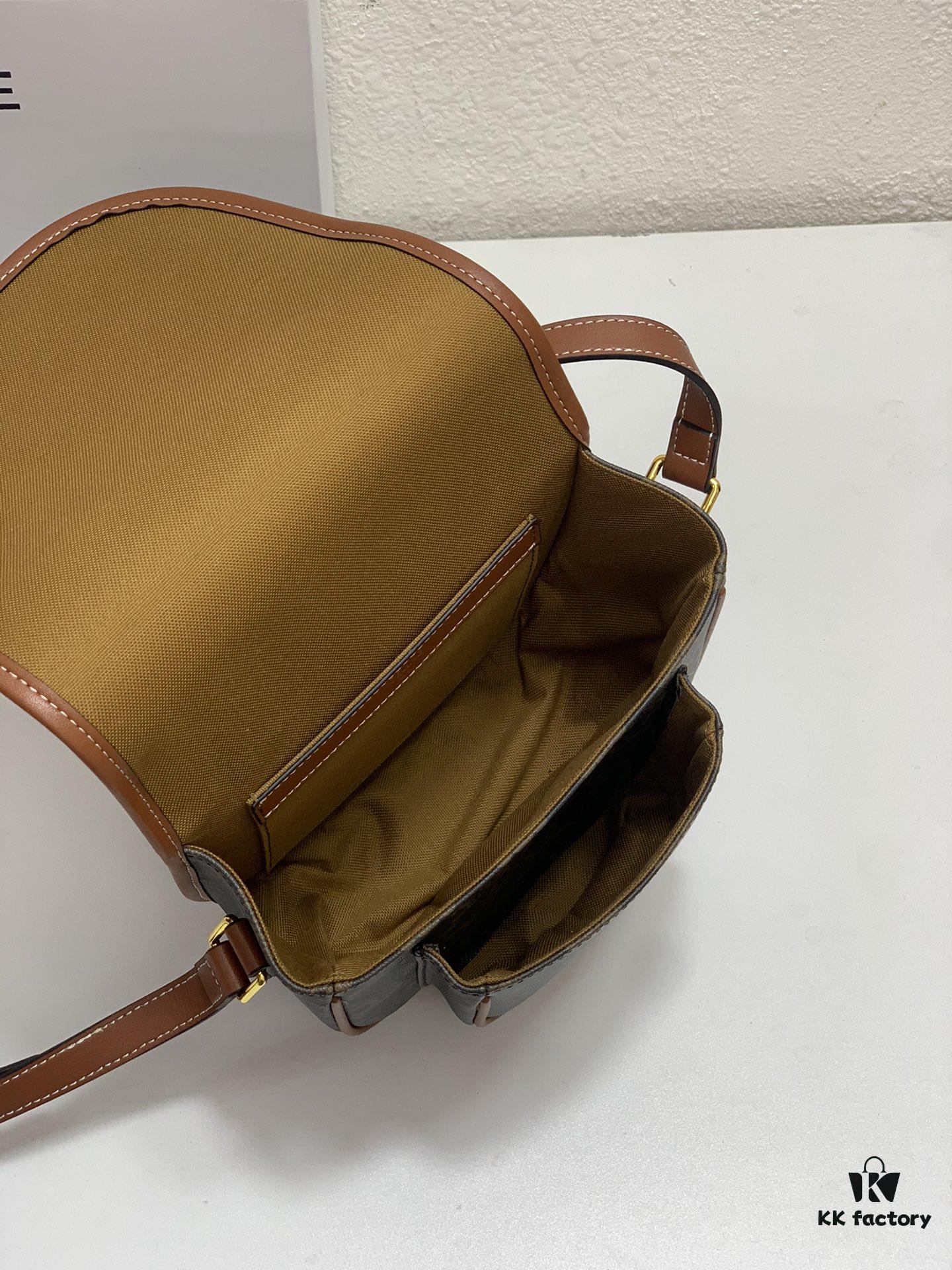 6930af1f6e68136f4d9ad383 CELINE TRIOMPHE FOLCO High-Quality Saddle Bag, Arch-inspired Design, Brown Trim, Cowhide Leather, Dimensions: 18 x 16 x 10 cm