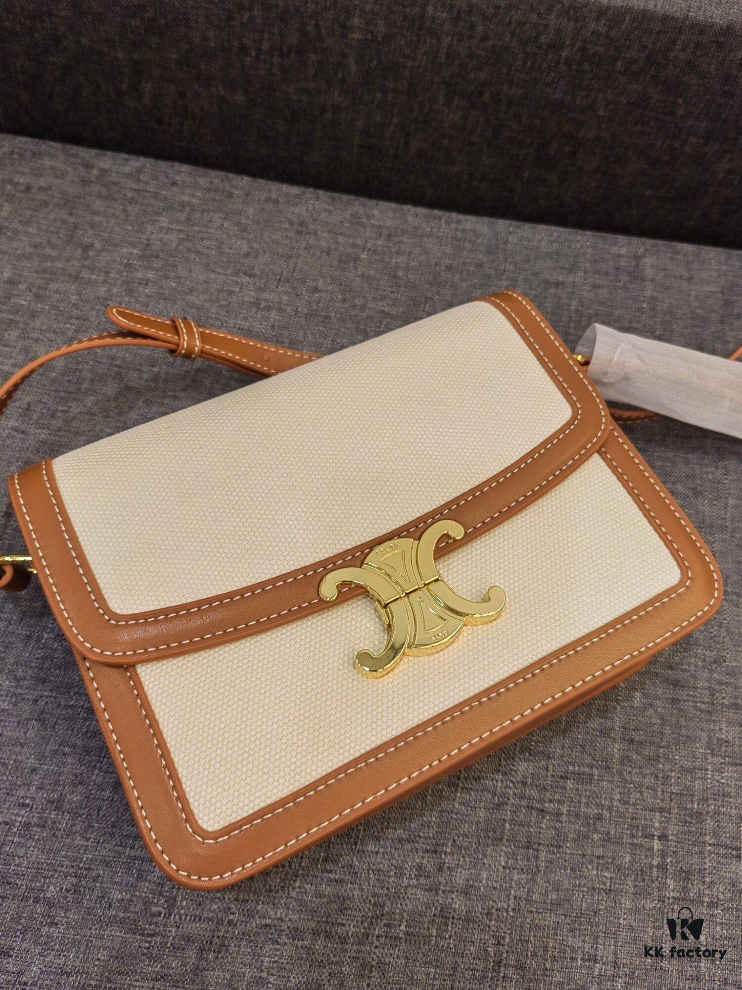 6930af306e68136f4d9ad39e CELINE Triumph Arch Box Teen Shoulder Bag, Vintage Style Women's Single-Shoulder Crossbody Bag