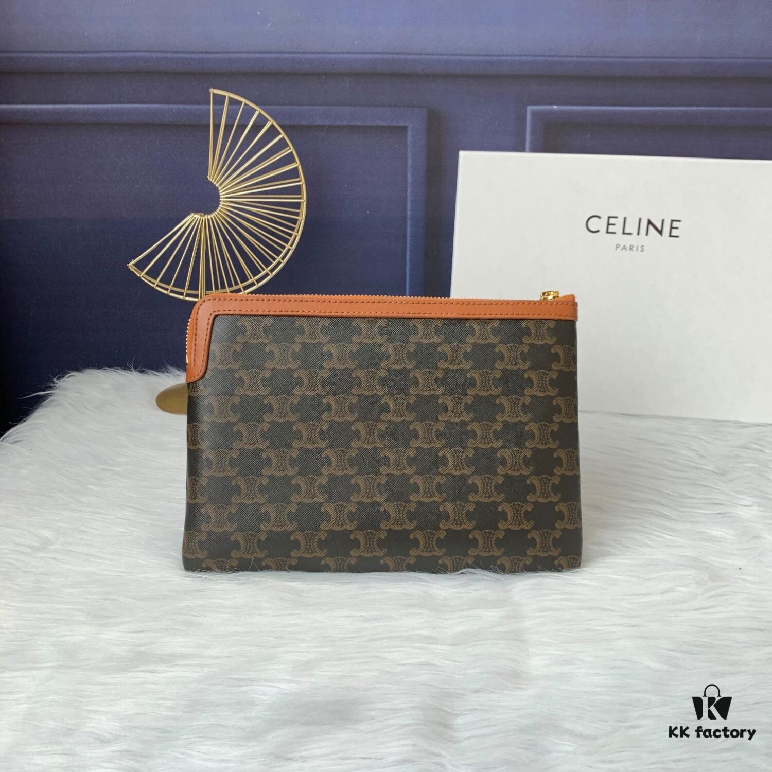 6930af716e68136f4d9ad41b S10D672 Small CELINE TRIOMPHE Printed Vintage Clutch Bag, Minimalist Retro Style, Fashionable Design, Comfortable High-Quality Material, Durable Shape Retention