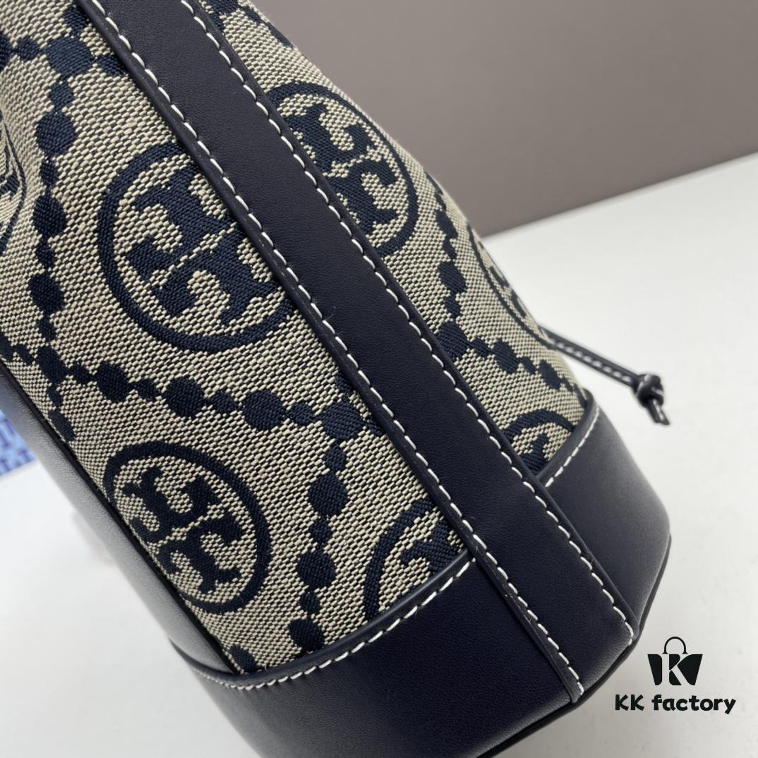 6930afcb6e68136f4d9ad4d5 Large TORY BURCH Monogram Drawstring Bucket Bag in Navy Blue Canvas – 2021 Summer Collection
