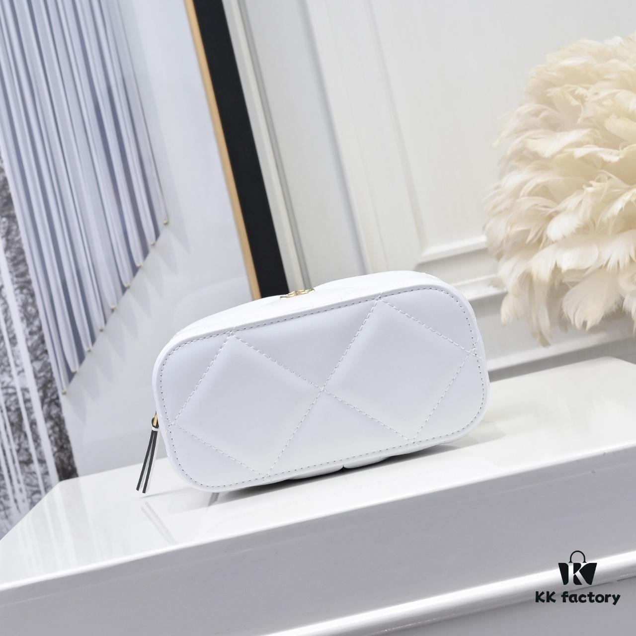 6930aff56e68136f4d9ad52b Tory Burch New Kira Cosmetic Box Bag, Soft and Durable Calfskin with Diamond Quilting, Detachable Strap, Double T Logo Hardware