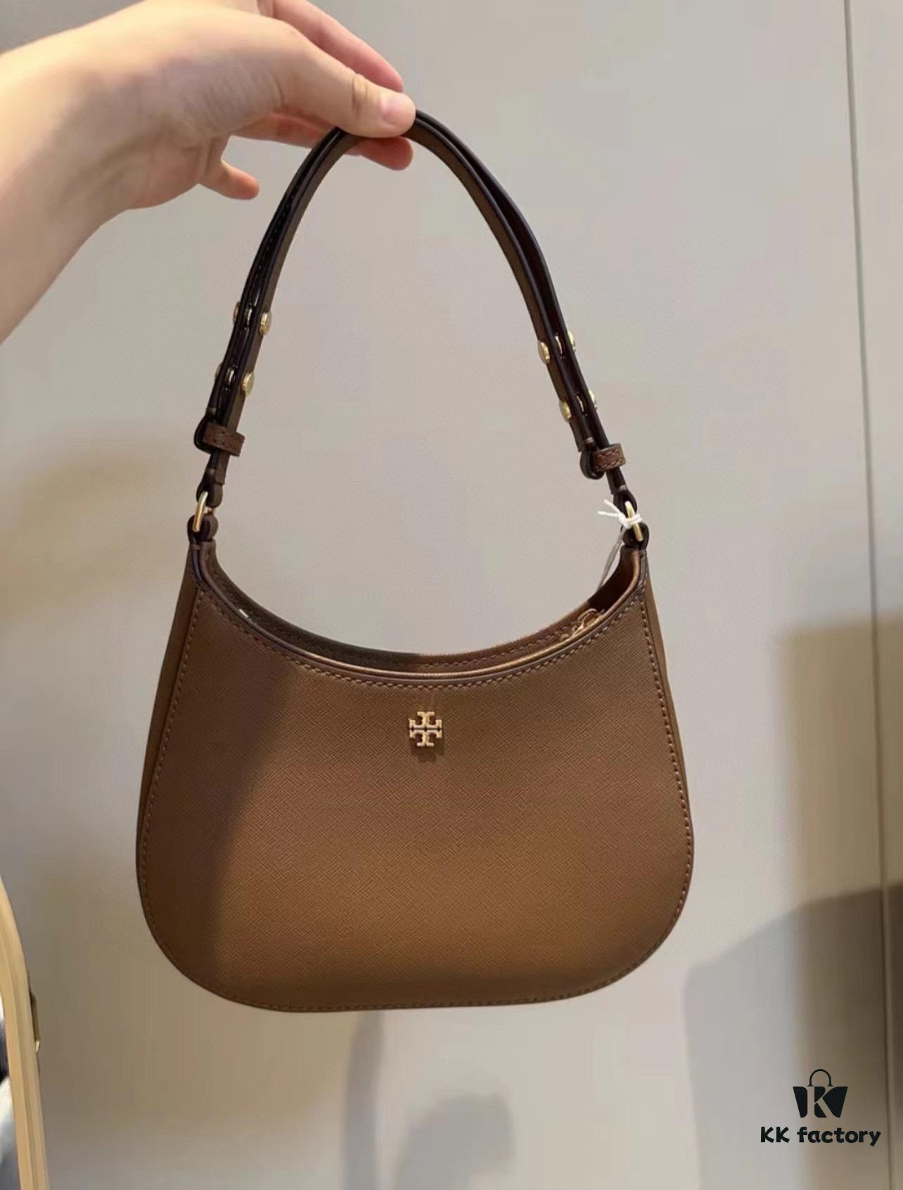 6930b0576e68136f4d9ad5d4 Tory Burch Emerson Series New Arrival Crossbody Bag in Full Leather with Quilted Calfskin